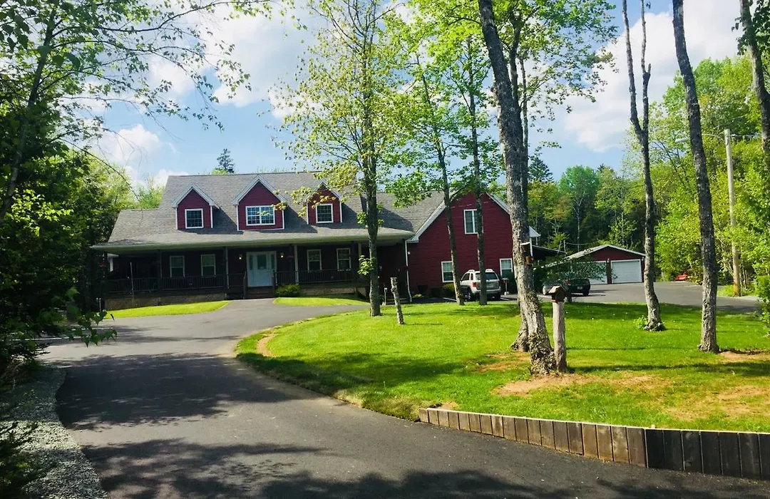 Snowflake Manor Bed & Breakfast-1
